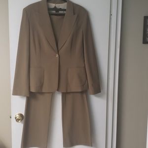 The Limited Stretch Two Piece Pants Suit